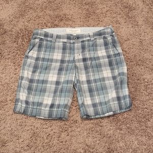 Plaid bermuda shorts- size 6
